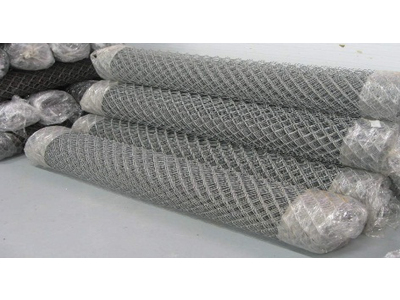 Оцинкованная сетка рабица для забора д. 1,6 высотой 1,2 м